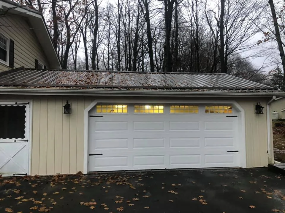 Garage Door Installation and Repair Services by M&O Garage Doors - Photo 8