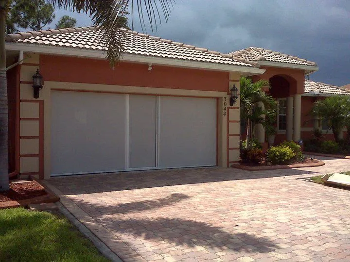 Garage Entrance Screens by Ankmar - Photo 18