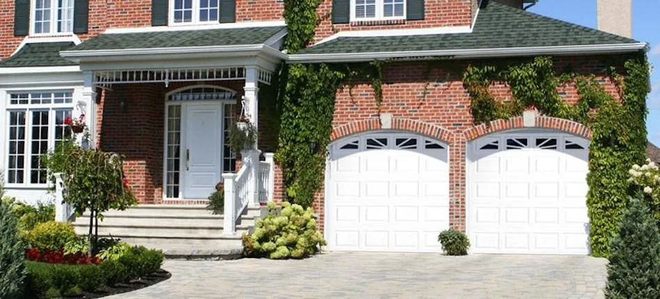 Honeycutt's Garage Doors - Photo 2