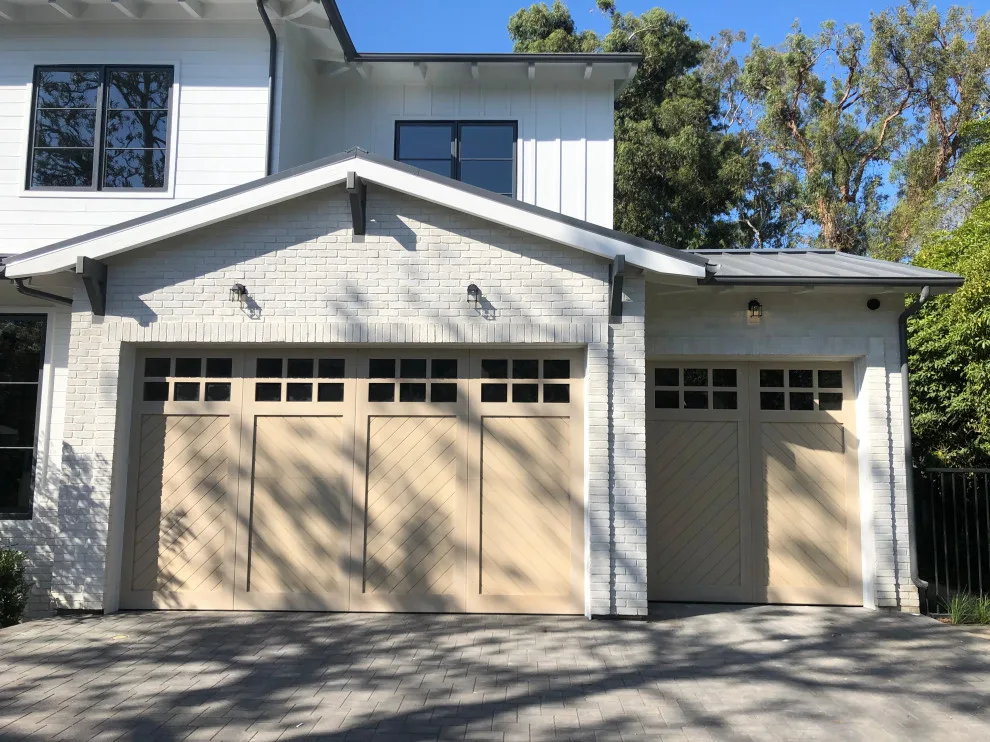 SCF Garage Door Company LLC - Photo 9
