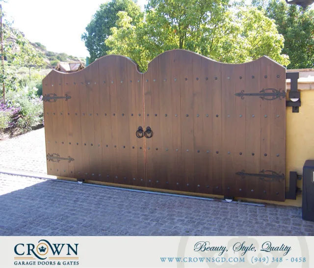 Crown Garage Door & Gates - Photo 4