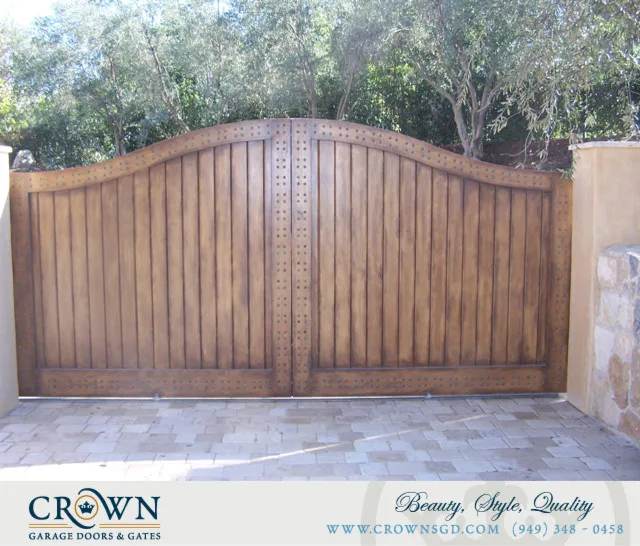 Entryways and Access Points by Crown Garage Door & Gates - Photo 15