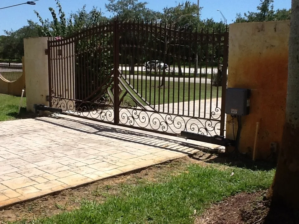 Entrances by Action Automatic Door & Gate - Photo 2