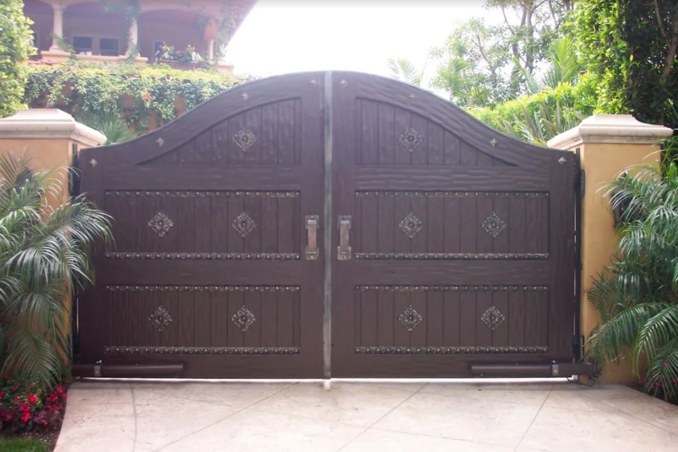 Barriers by Radford Doors & Gates - Photo 3