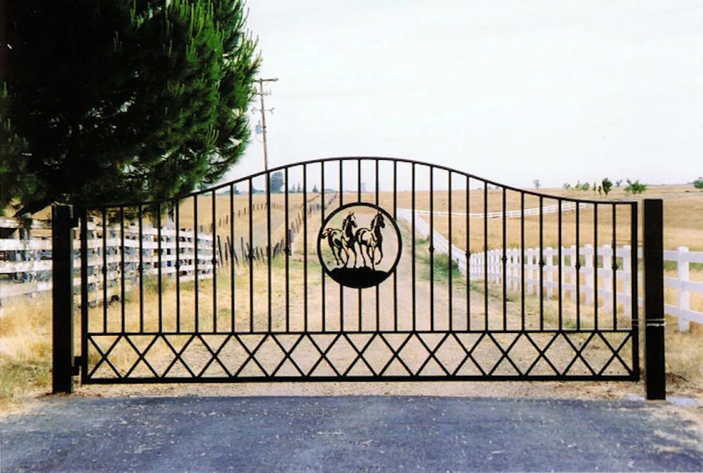 Robbins' Quality Garage Doors - Photo 13