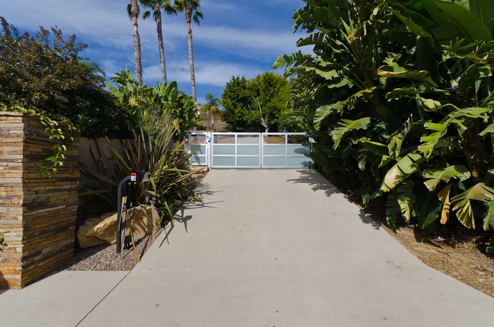 Malibu Glass Barriers by Pacific Garage Doors & Gates - Photo 3