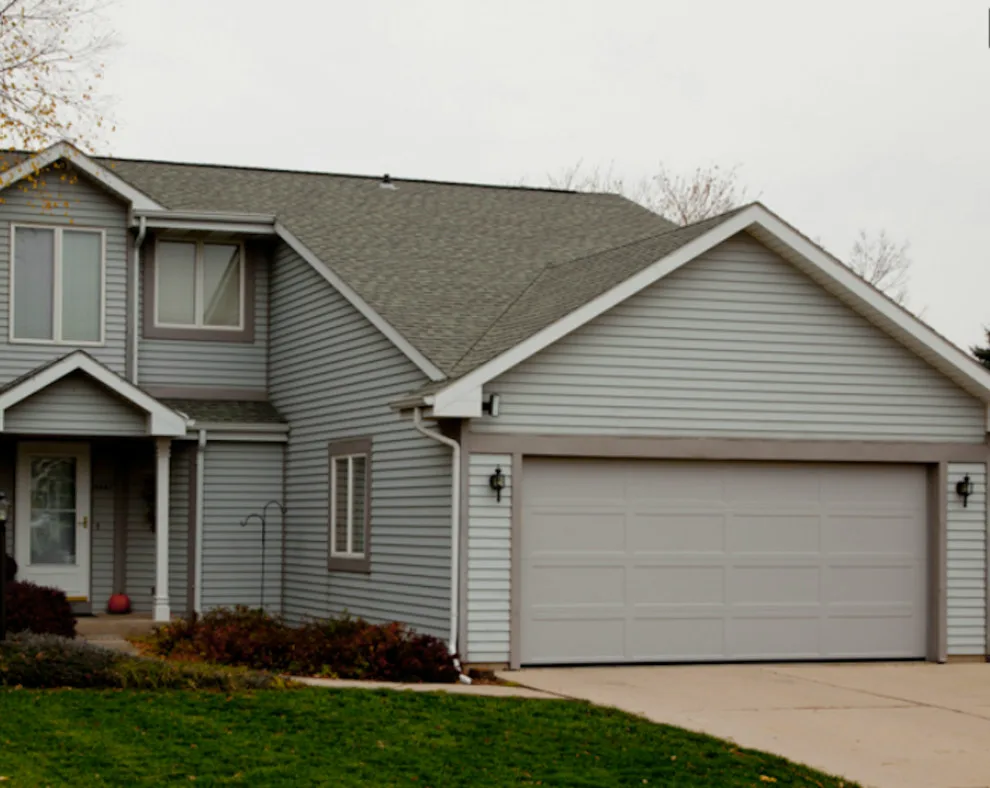 Haas Custom Garage Doors by Sawran Overhead Door - Photo 7