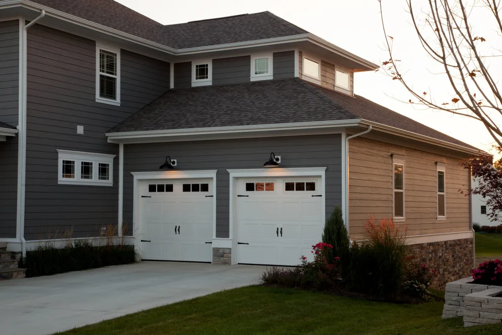 700 Series Insulated Steel by Apr Garage Doors - Photo 11