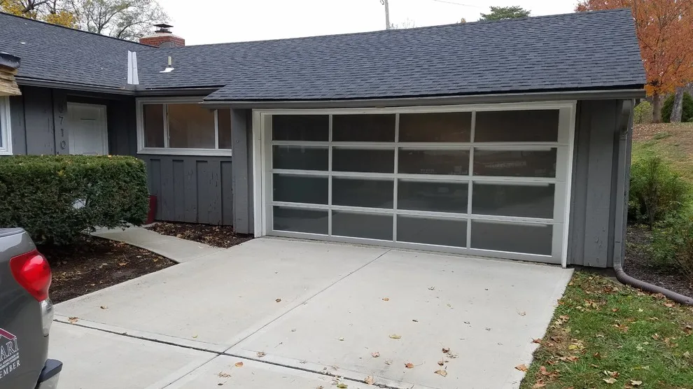 Q1 2018 by Royal Garage Door - Photo 11