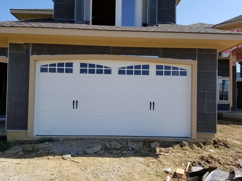 Installations from June to August 2017 by Royal Garage Door - Photo 33