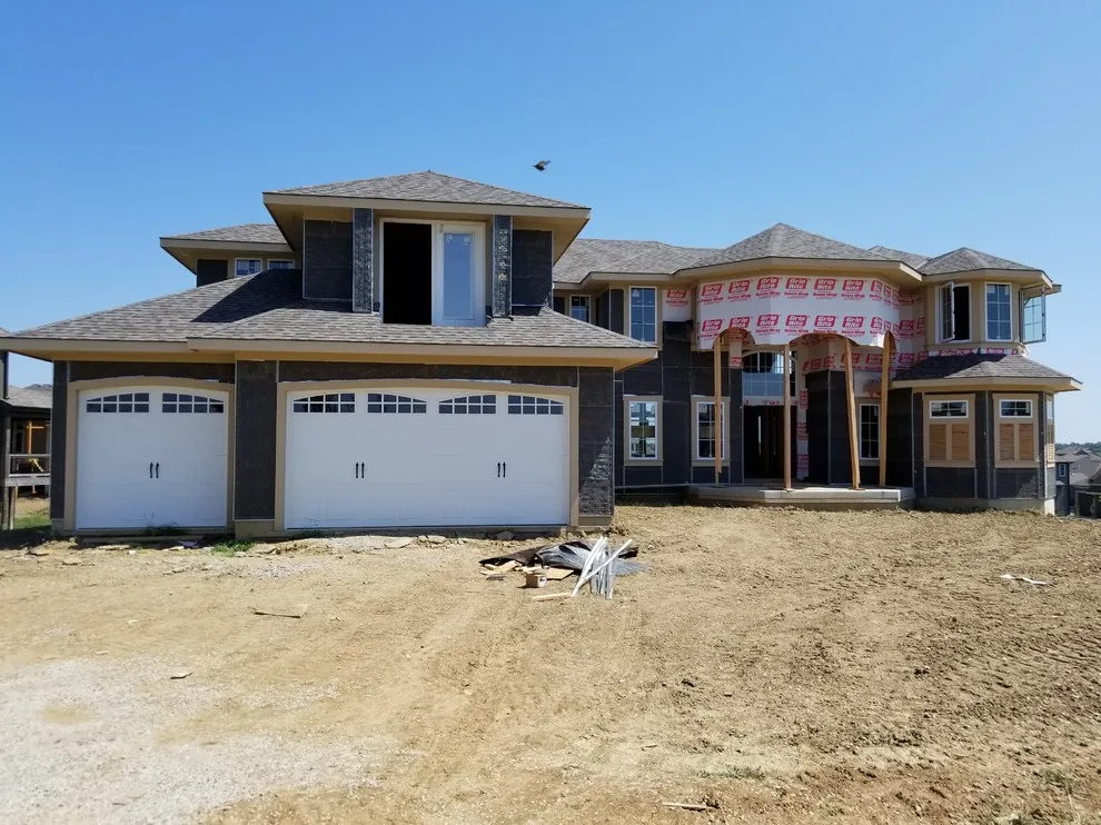 Installations from June to August 2017 by Royal Garage Door - Photo 6
