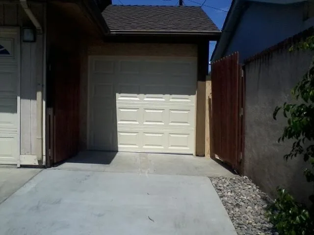 Local Garage Door Repair Boynton Beach - Photo 4