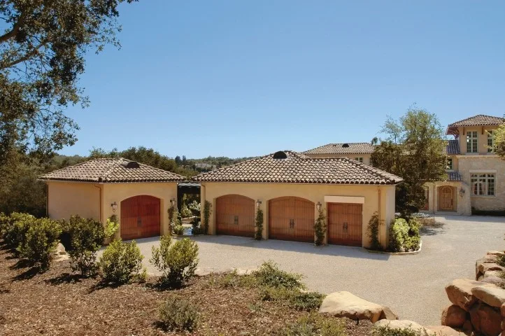Mediterranean Montecito by Clopay - Photo 2
