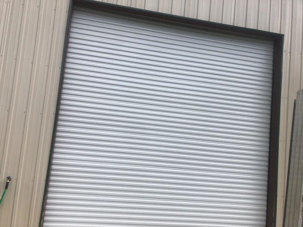 Deluxe Overhead Garage Doors, LLC - Photo 12