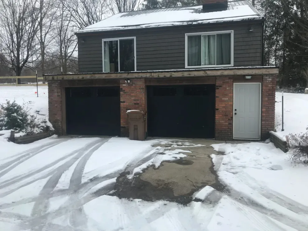 Neighbor Door - Photo 9