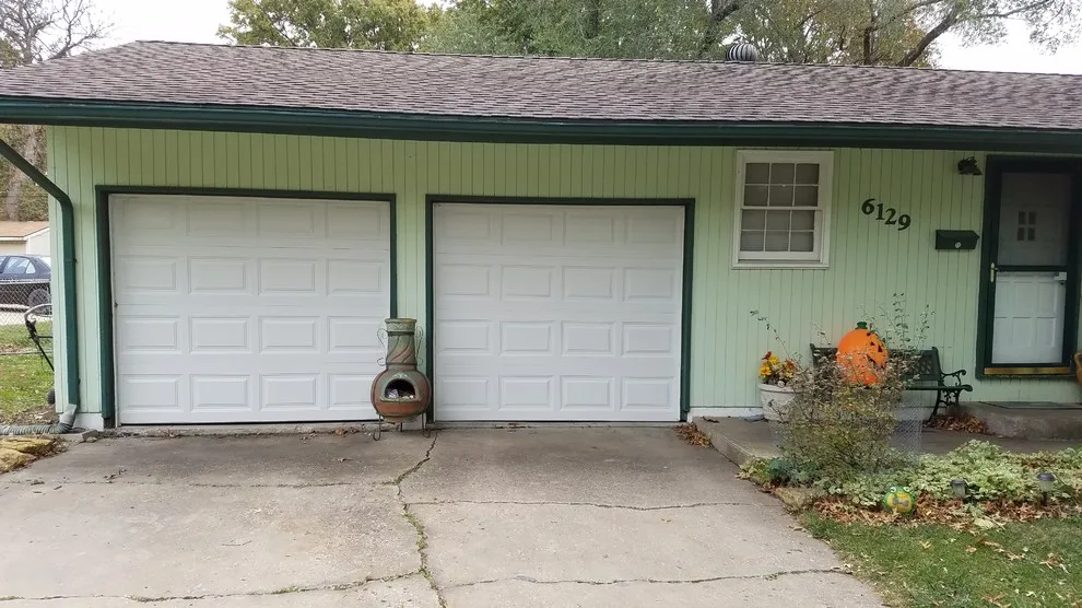 September and October 2017 Installations by Royal Garage Door - Photo 19