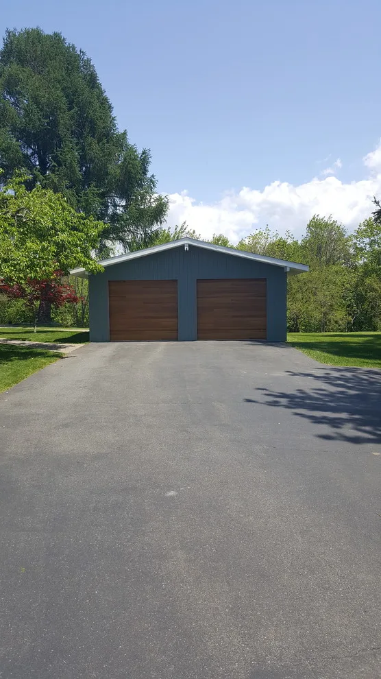 Unique Designs by Empire Overhead Doors, LLC - Photo 4
