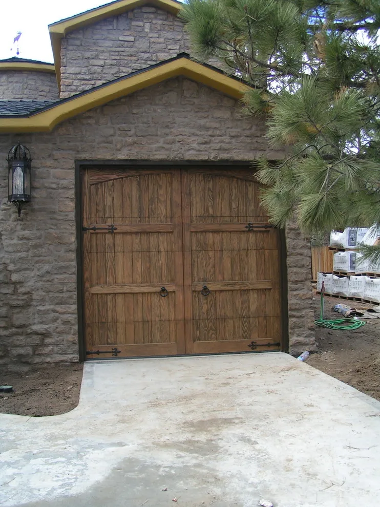 Gates Doors & Ironworks - Photo 8