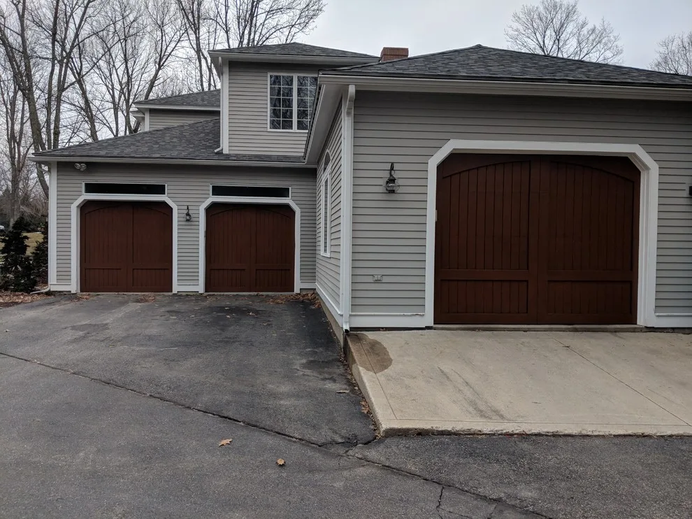 Raynor Door Authority Of New England - Photo 7