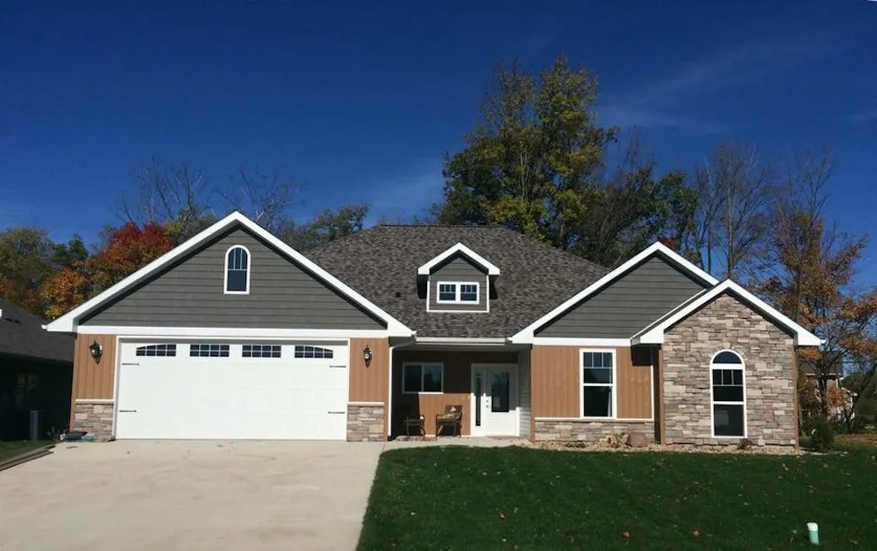 Four Seasons Overhead Door Llc - Photo 2