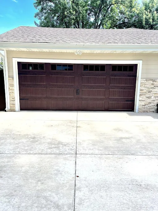 Elevated Door - Photo 2