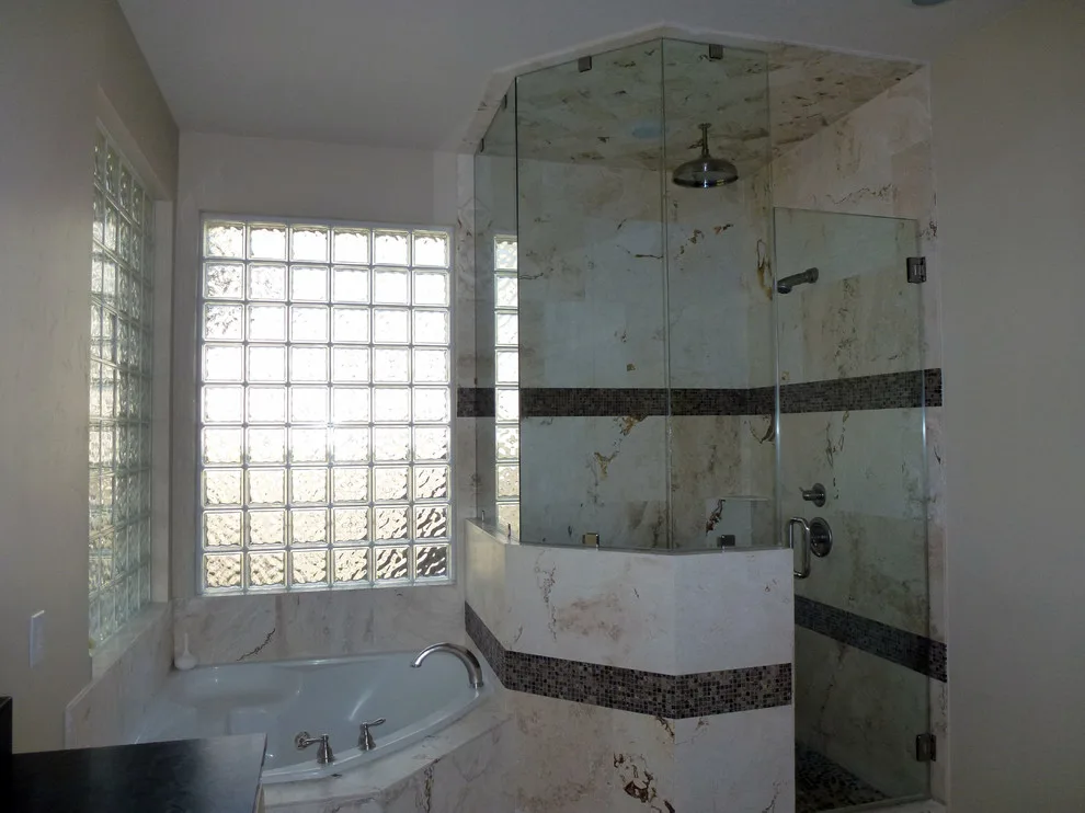 Oasis Shower Doors - Photo 2