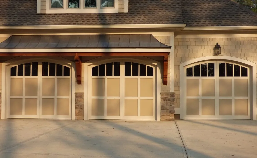 Seamless MDF Composite Surface - Glass Finish by Doorsmith Inc. - Photo 100