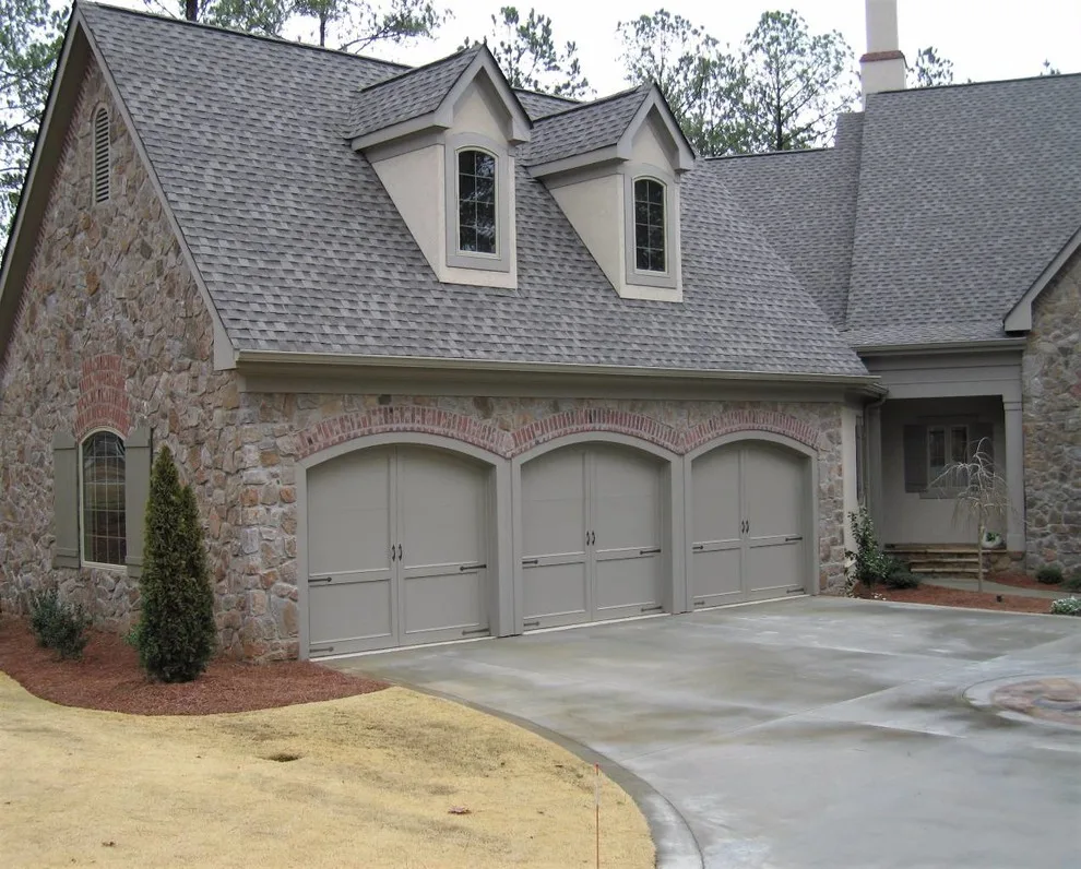 Seamless MDF Composite Surface - Solid (Without Glass) by Doorsmith Inc. - Photo 5