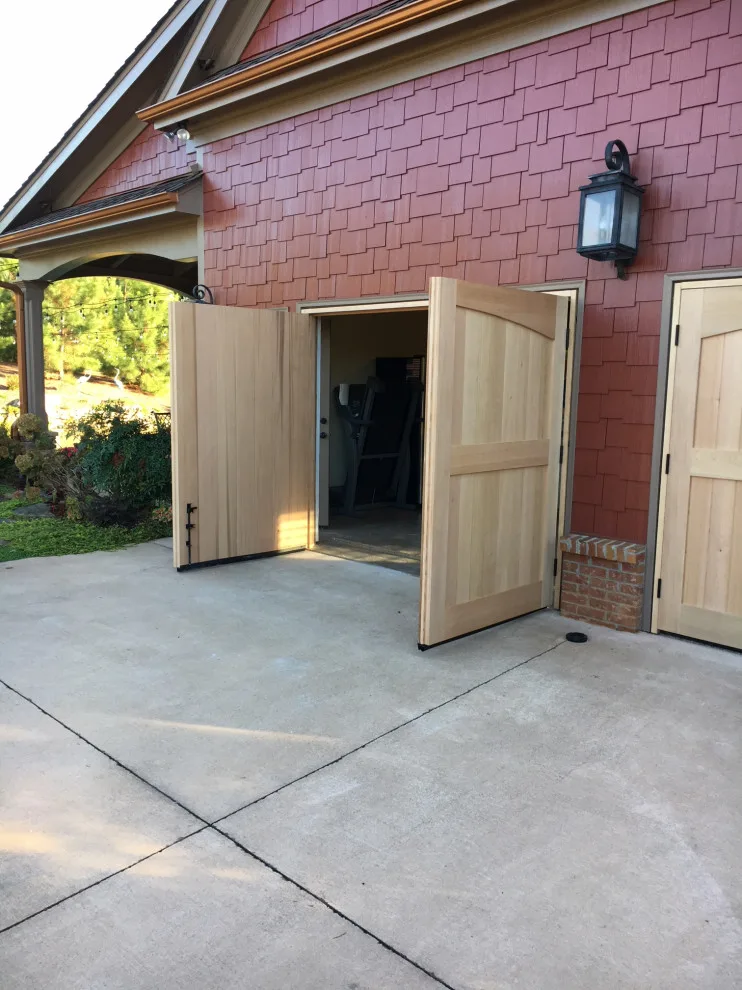 Swing-Away Garage Door by Doorsmith Inc. - Photo 3