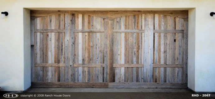 Ranch House Doors - Photo 12
