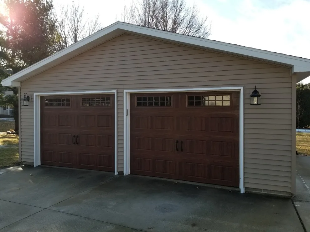 Garage Door Solutions Of Iowa - Photo 4