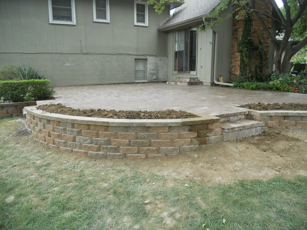 Mechaley Landscaping - Photo 10