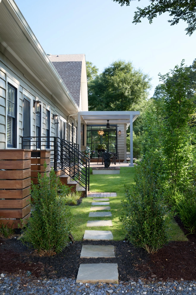 Deluxe outdoor living space by City Garden Company - Photo 2