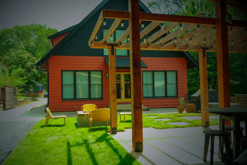Industrial modern landscape by City Garden Company - Photo 4