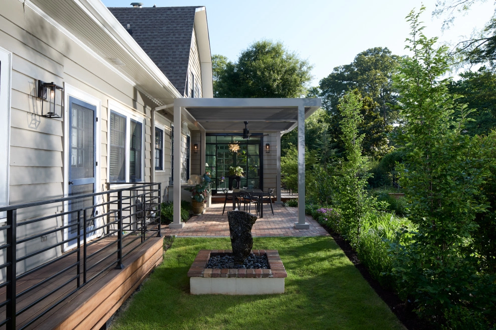Deluxe outdoor living space by City Garden Company - Photo 4