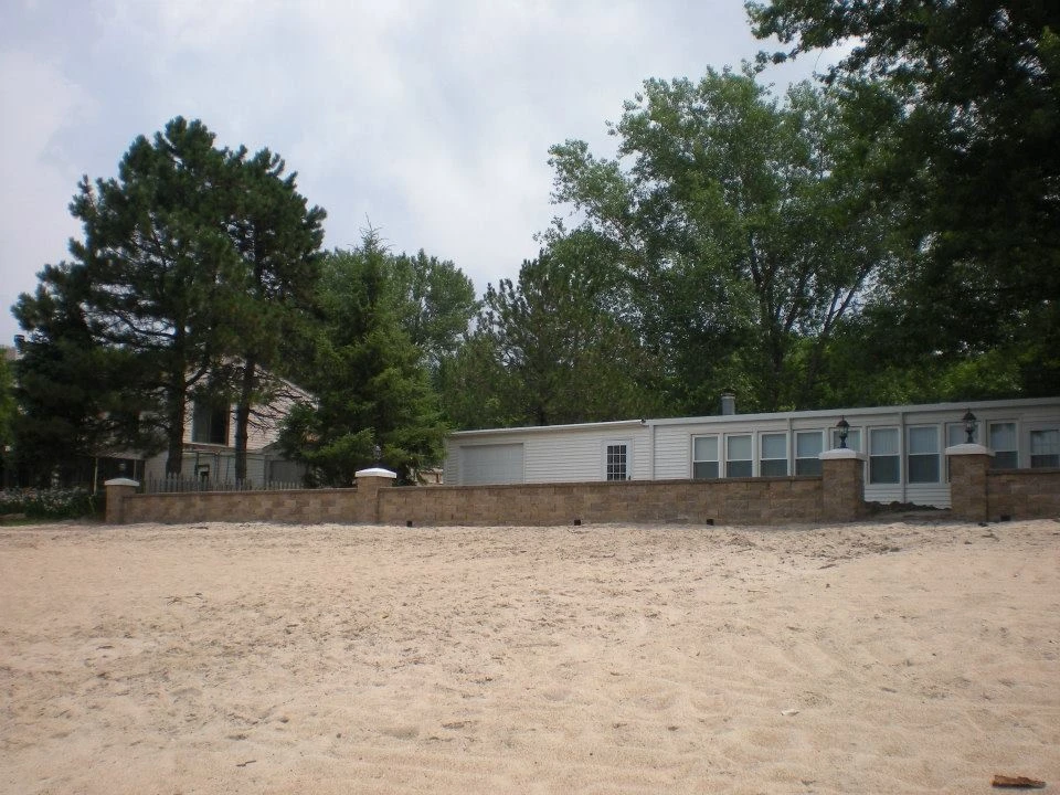Landscaping by New Horizon Landscaping LLC - Photo 10