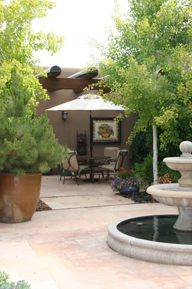 Traditional Southwest Garden by Clemens & Associates Inc. - Photo 3
