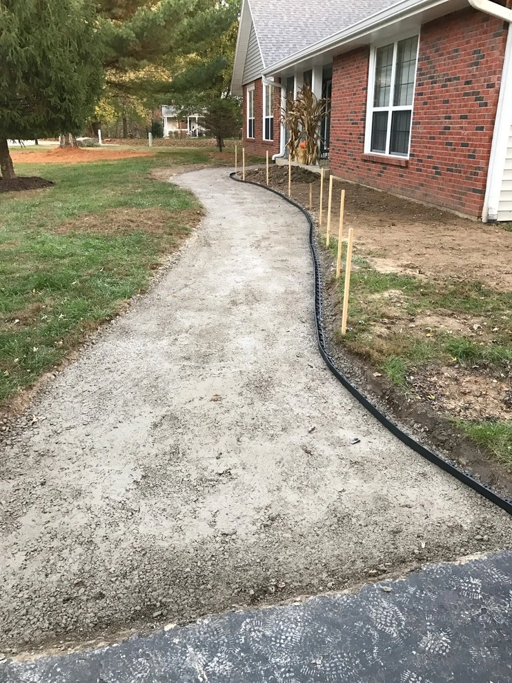 Town & Country Frontyard Makeover by Clipper Tree & Landscape - Photo 6