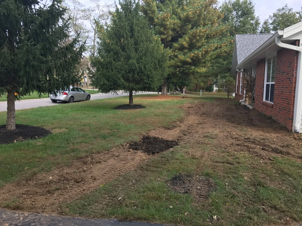Town & Country Frontyard Makeover by Clipper Tree & Landscape - Photo 4