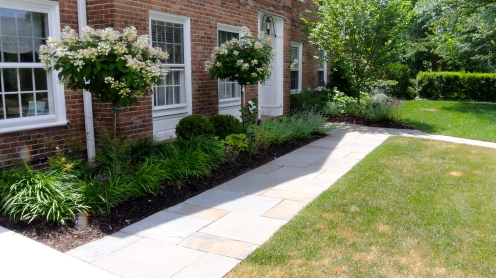 Entryway by New Vista Enterprises - Photo 8