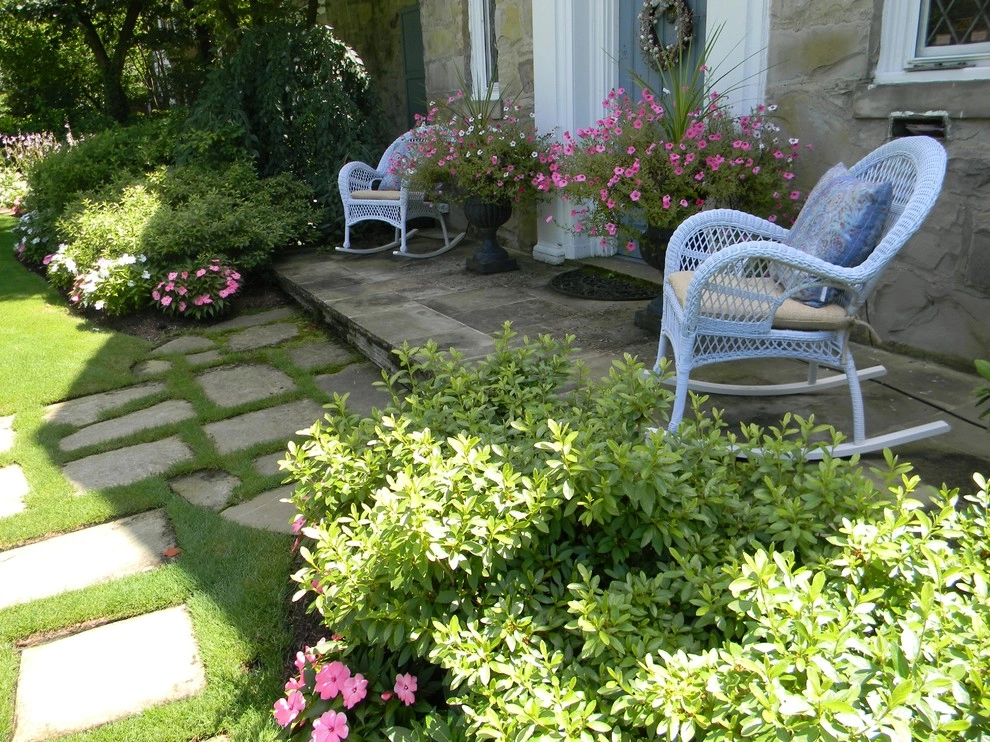 Entryway by New Vista Enterprises - Photo 4
