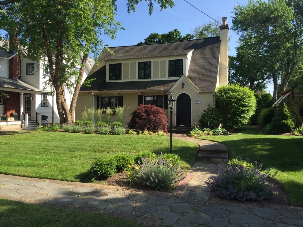 Spring Lake Frontyard by Coastal Concepts - Photo 2