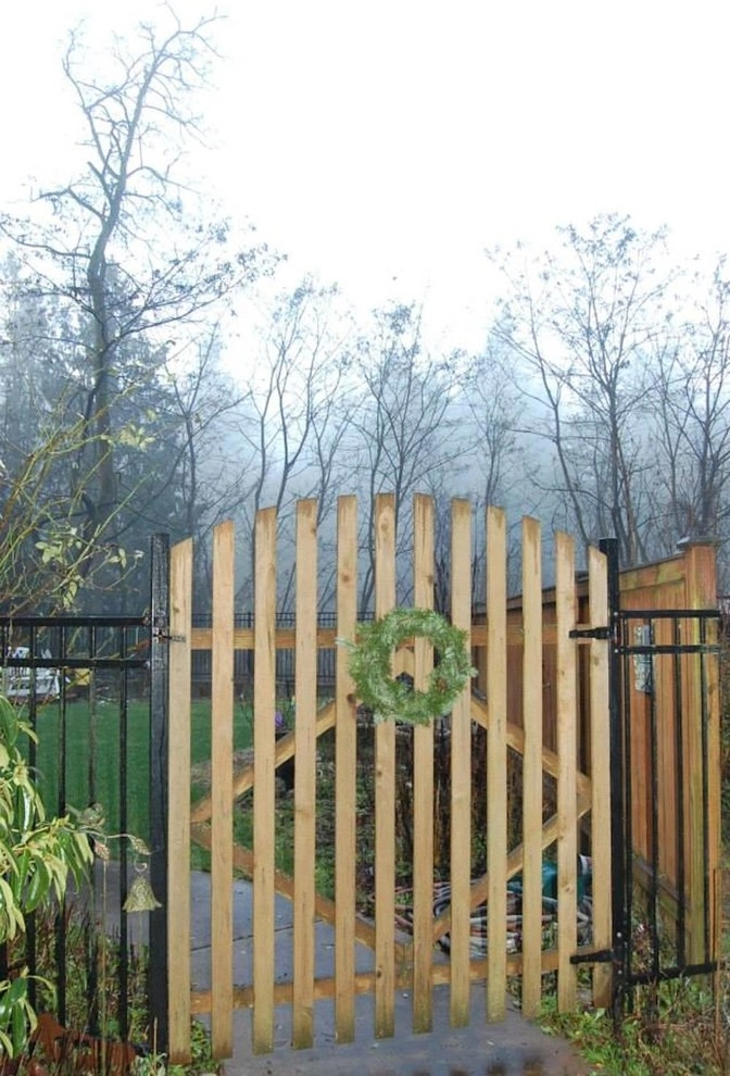 Coffee Grounds Garden Design - Photo 6