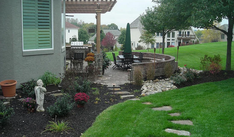 Palmer Lawn & Landscape - Photo 7