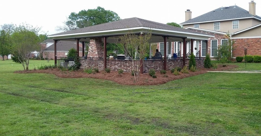 Picture Perfect Places Landscaping & Lawn Care - Photo 9