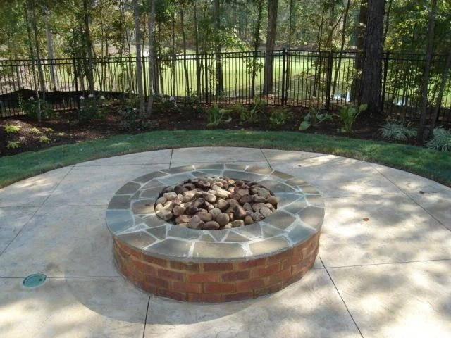 Firepits & Outdoor Fireplaces by Property Masters Landscape And Design - Photo 4