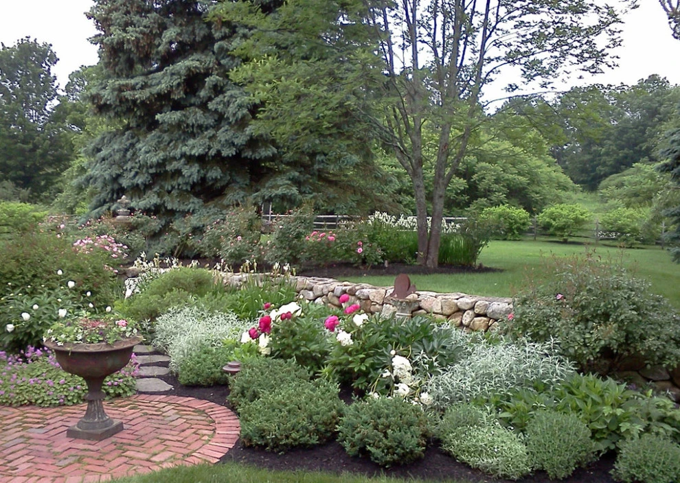 R-A-G Thyme Gardening - Photo 3