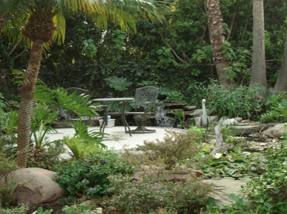 R And R Pool & Landscaping - Photo 7