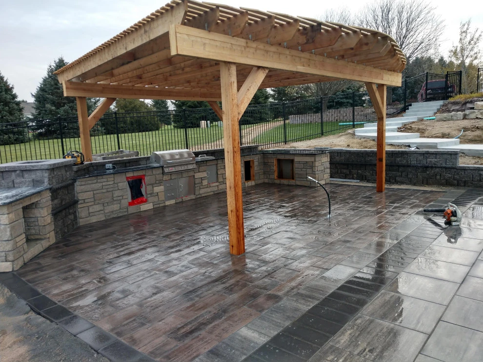 Outdoor kitchen spaces by Radik Landscape Construction INC - Photo 7
