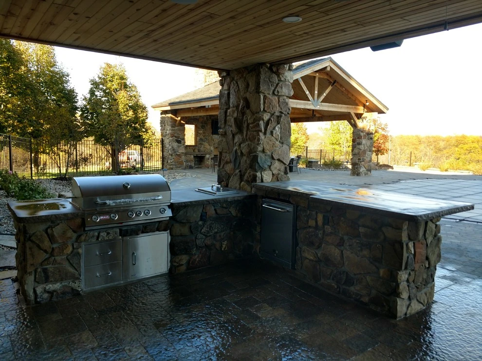 Acreage retreat by Radik Landscape Construction INC - Photo 6